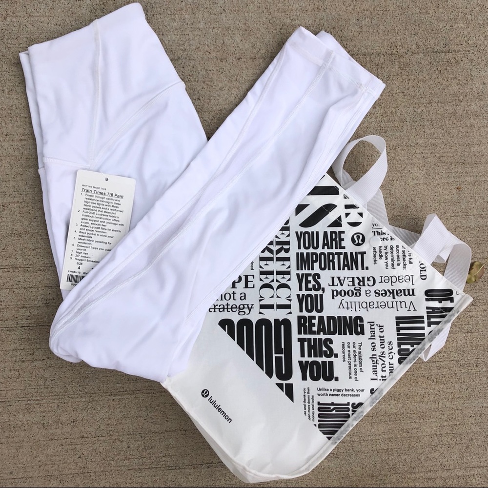 Lululemon NWT White Train Times 7/8